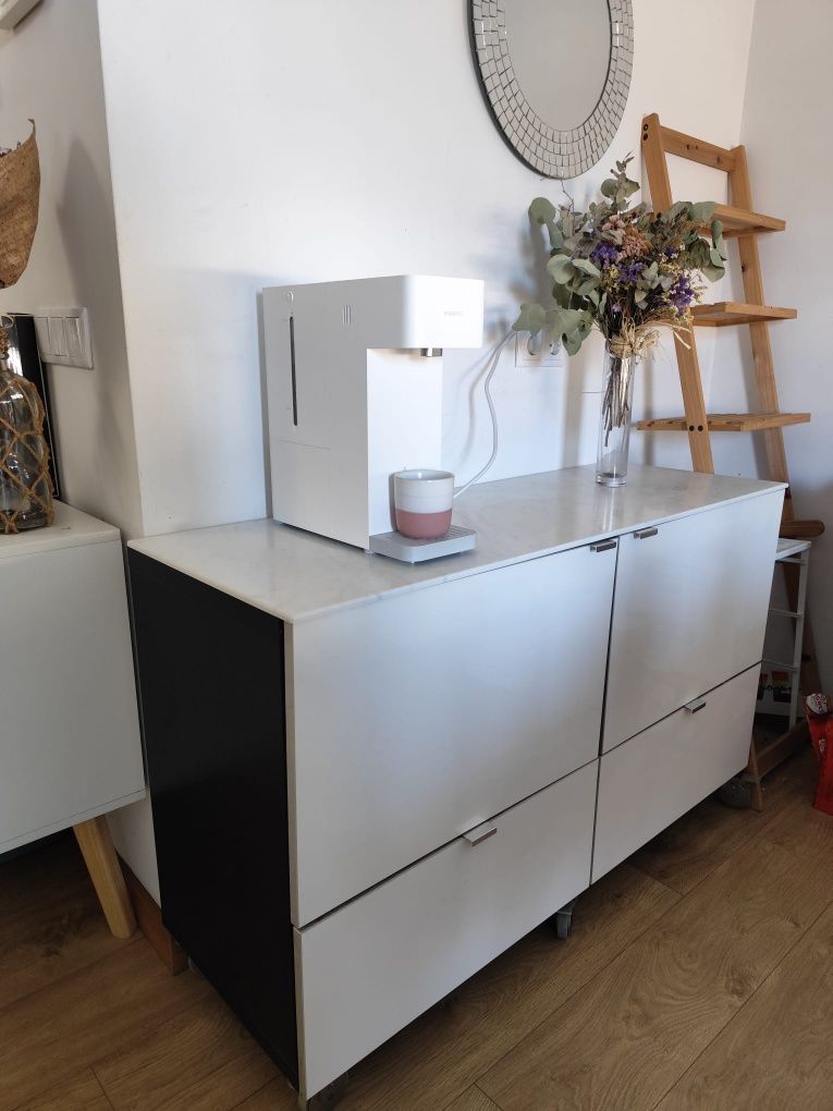 Aparador besta ikea