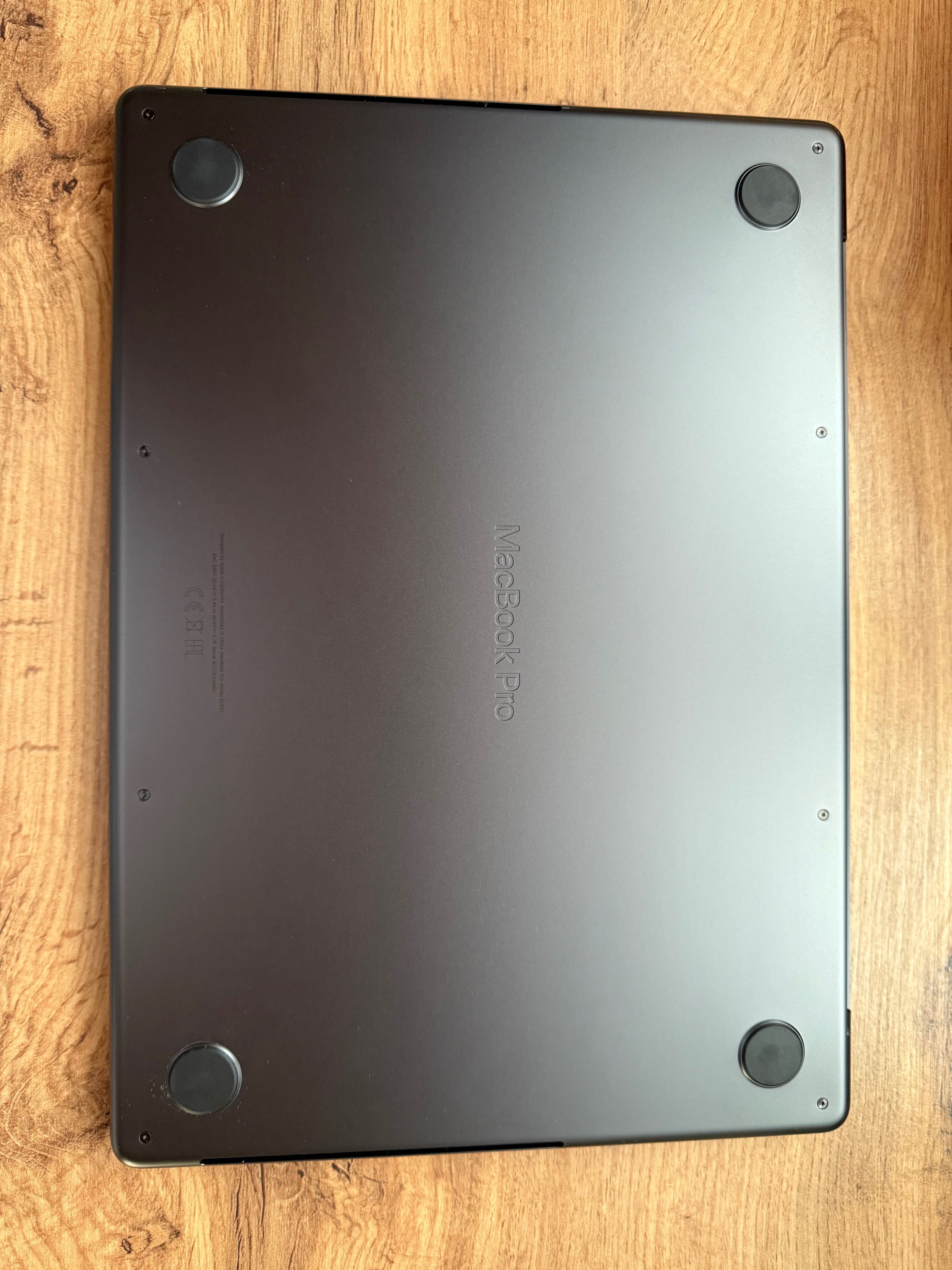 MacBook Pro 14" M3 PRO 18GB/512GB SSD MRX33ZE/A