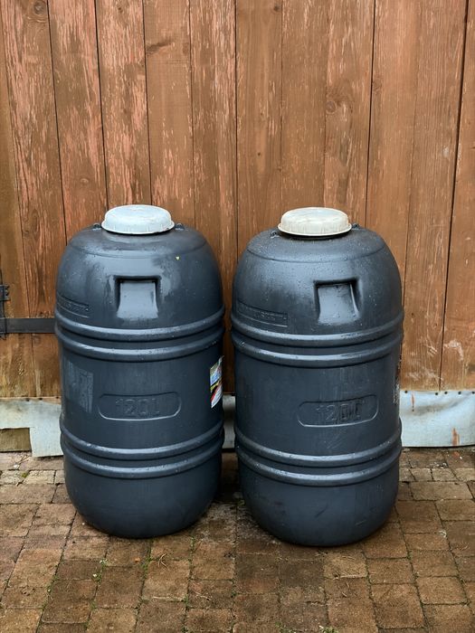 sprzedam beczkę 120l z deklem