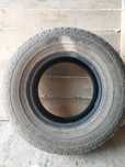 Продам гуму 235/75R15