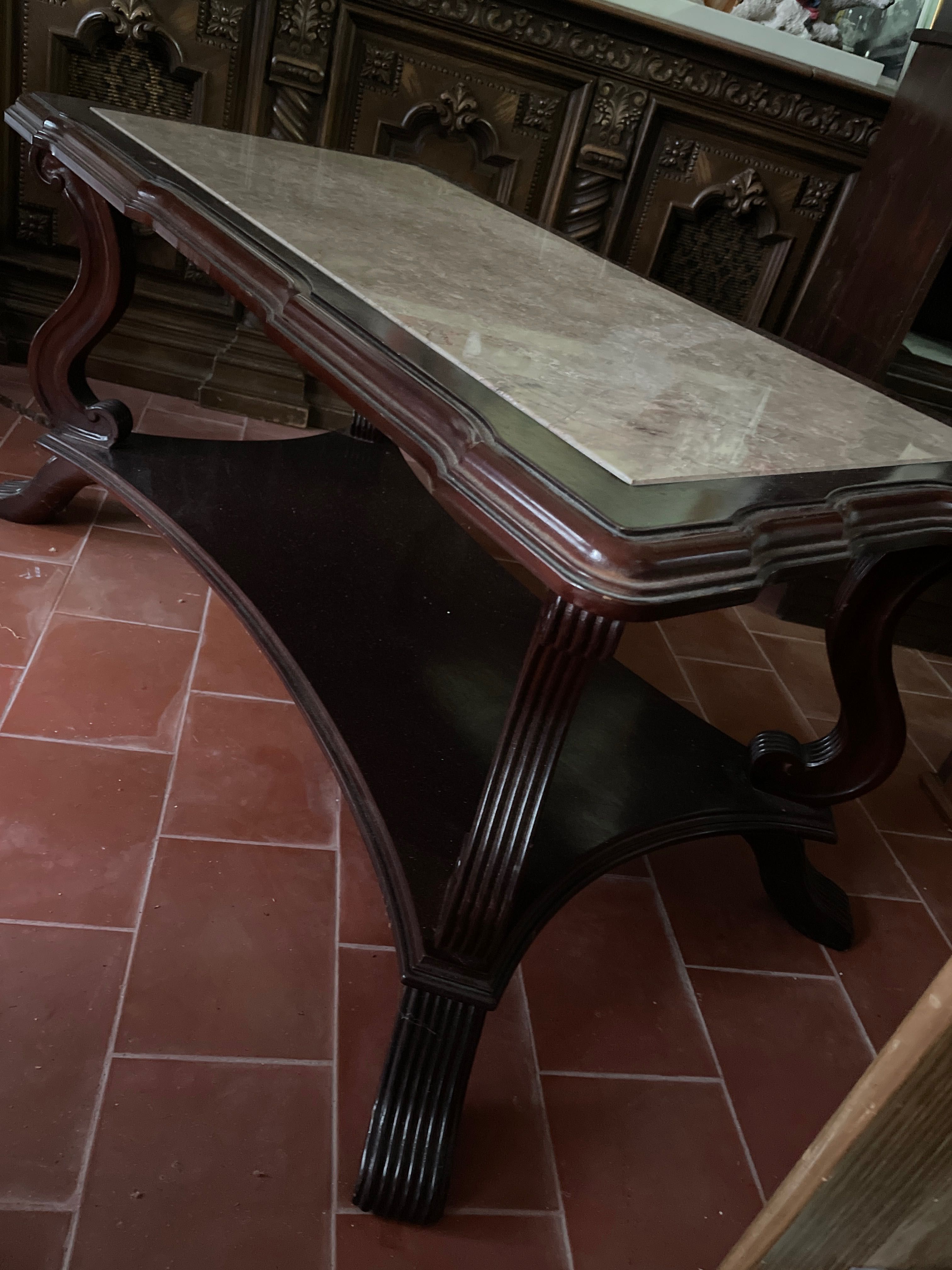 Mesa de centro excelente conservação