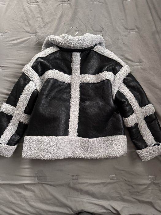 Жіноча дублянка