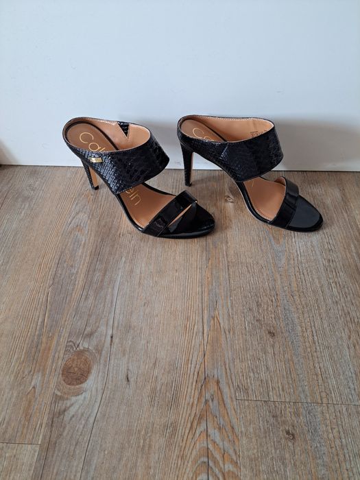 Босоніжки Calvin Klein