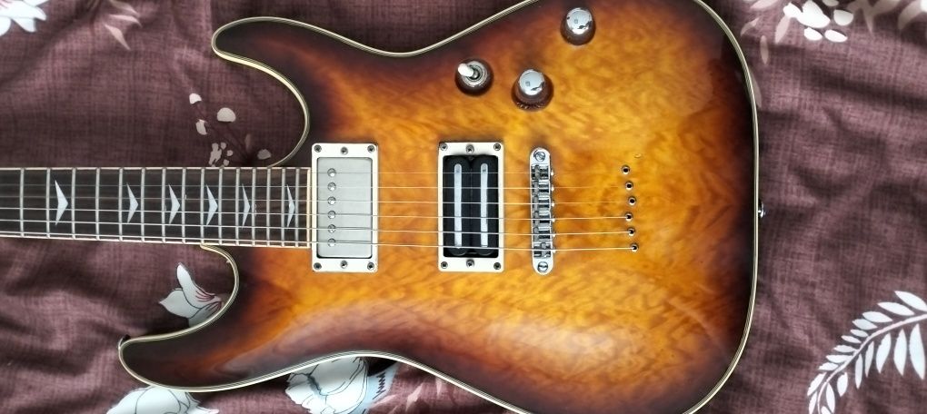 Schecter Diamond Series Limited Edition 24 lad