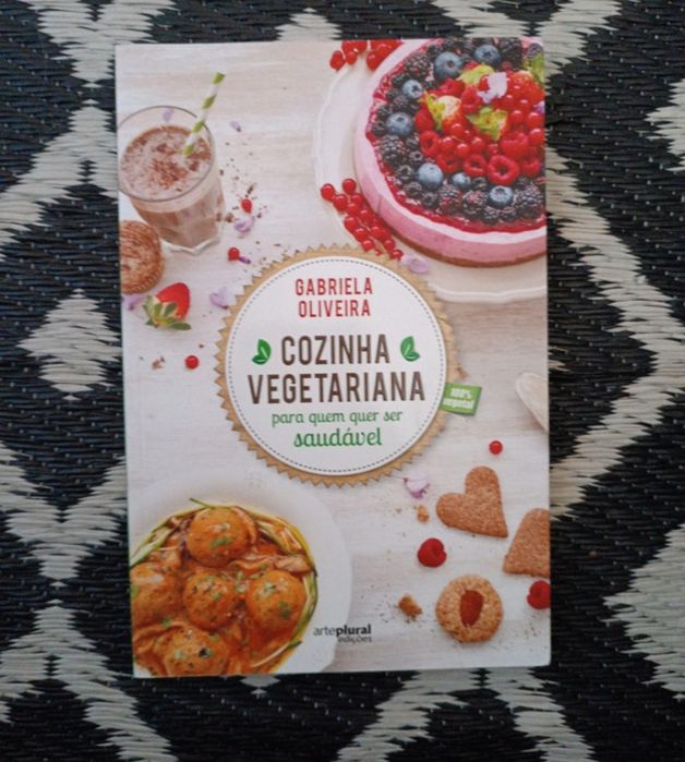 Livros esotéricos e sobre vegetarianismo
