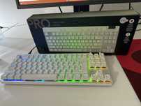 Teclado logitech g pro x tkl RAPID **NOVO**