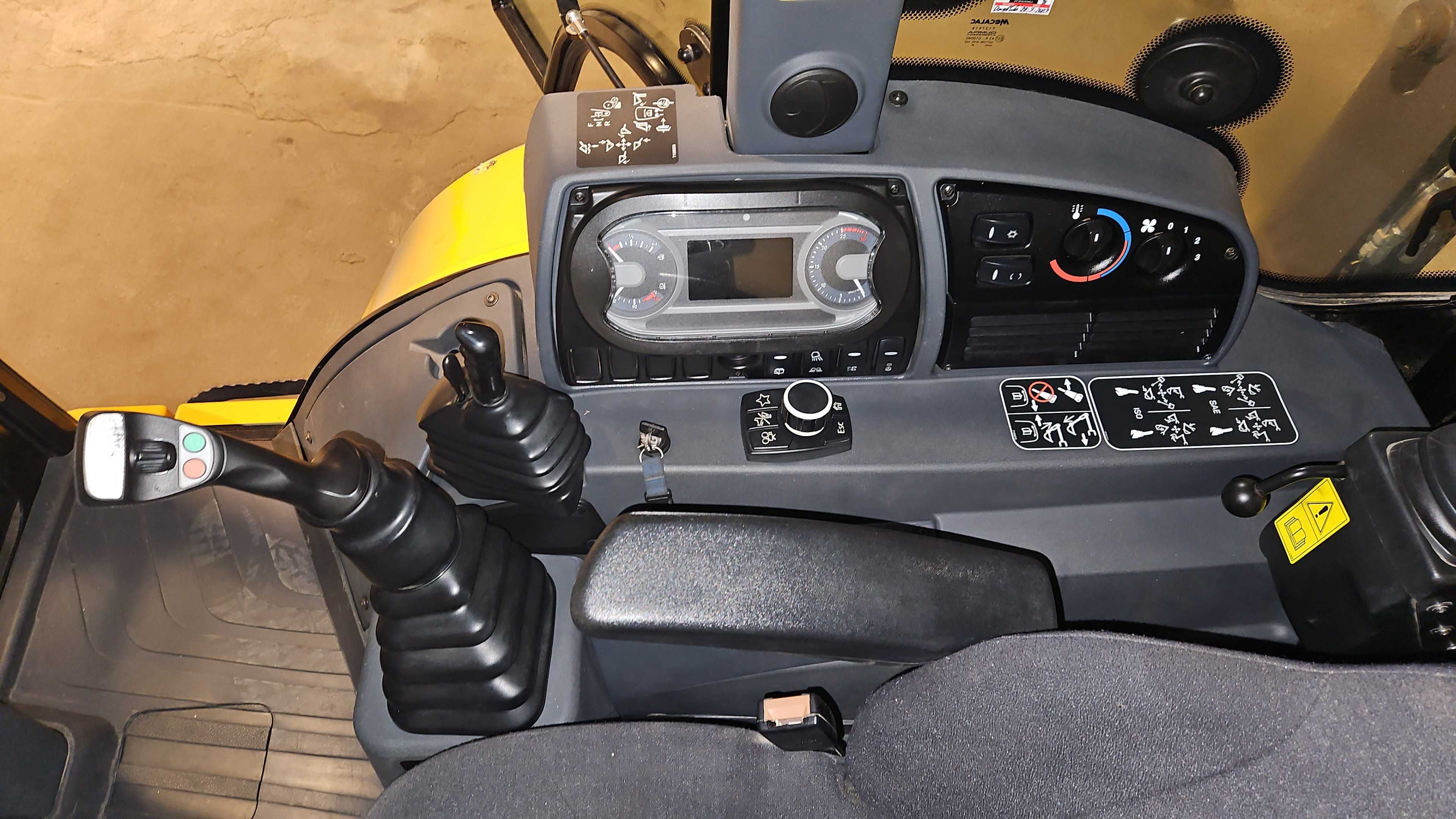 Retroescavadora Mecalac