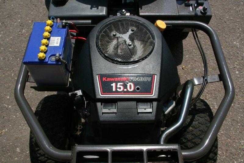 Traktorek kosiarka Husqvarna RIDER 15V2 AWD 4x4 GWARANCJA