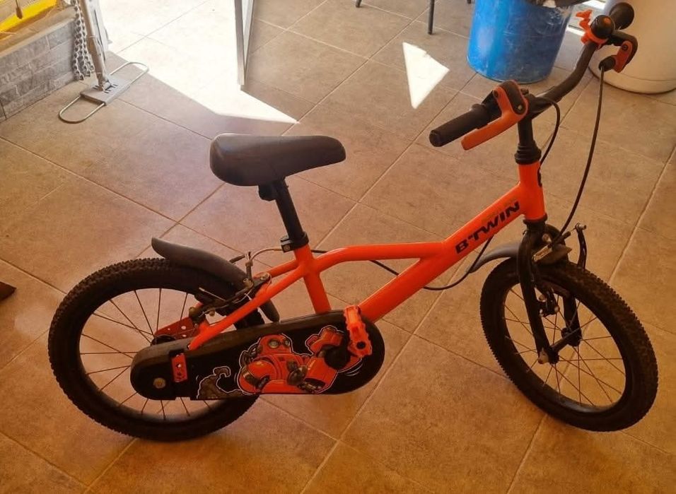 Vende se bicicleta