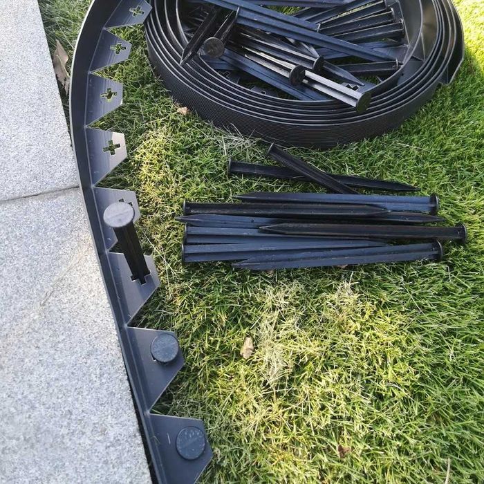 Grube, MOCNE Obrzeże Ogrodowe DOBRA CENA!!!  0,4 x 20m Kotwy GRATIS!!!