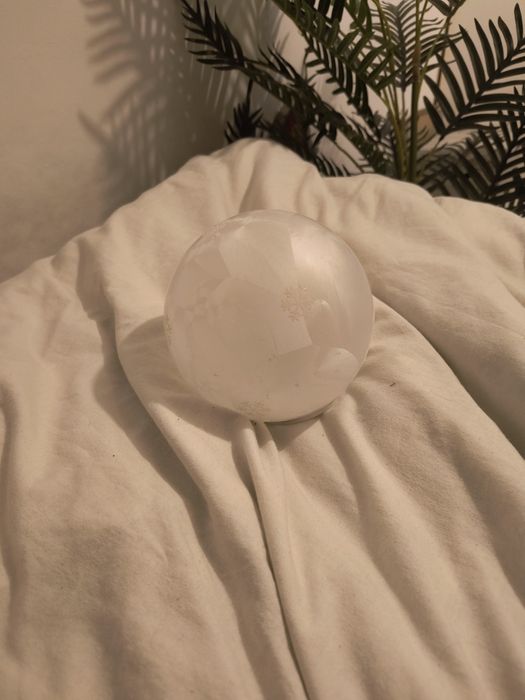 lampka świecąca kula zimowa śnieżna świąteczna