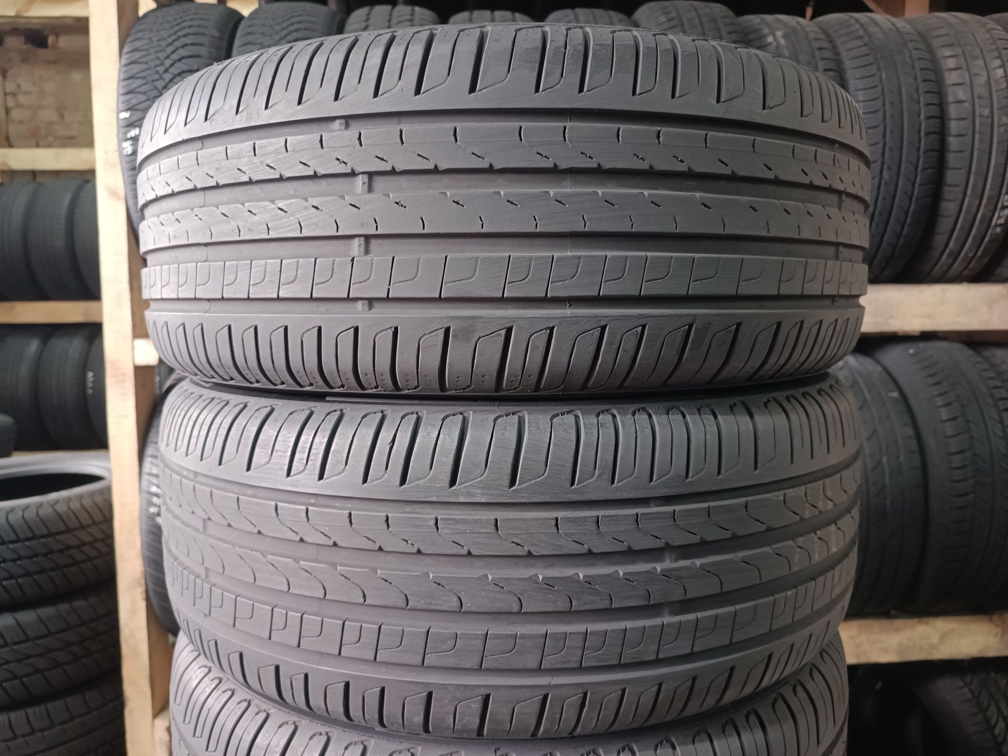 Літні шини PIRELLI 215/45 R18 резина Р18