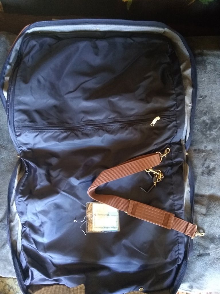 Torba Samsonite na ubrania podróżne