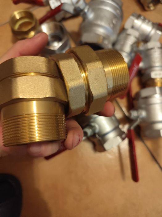 Продам крани  джакоміні