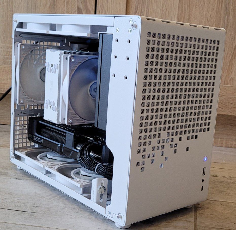 Ігровий пк, rx7700xt + r5 7500f