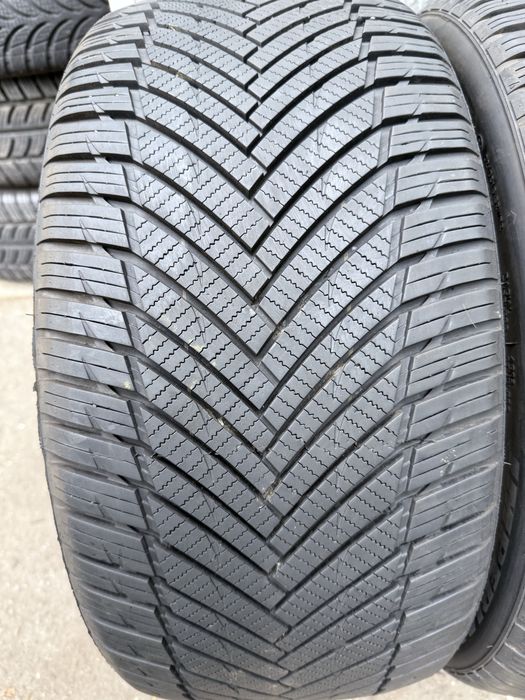 255-35-R19 . Всезонка. 23 рік Склад резини.