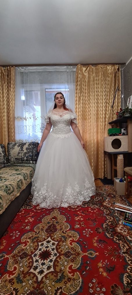 Свадебное платье и мелочи