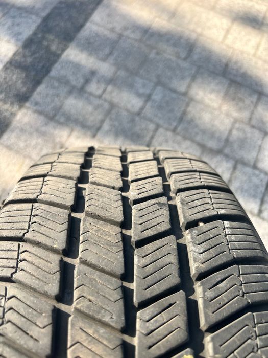 Opony zimowe 205/55/16