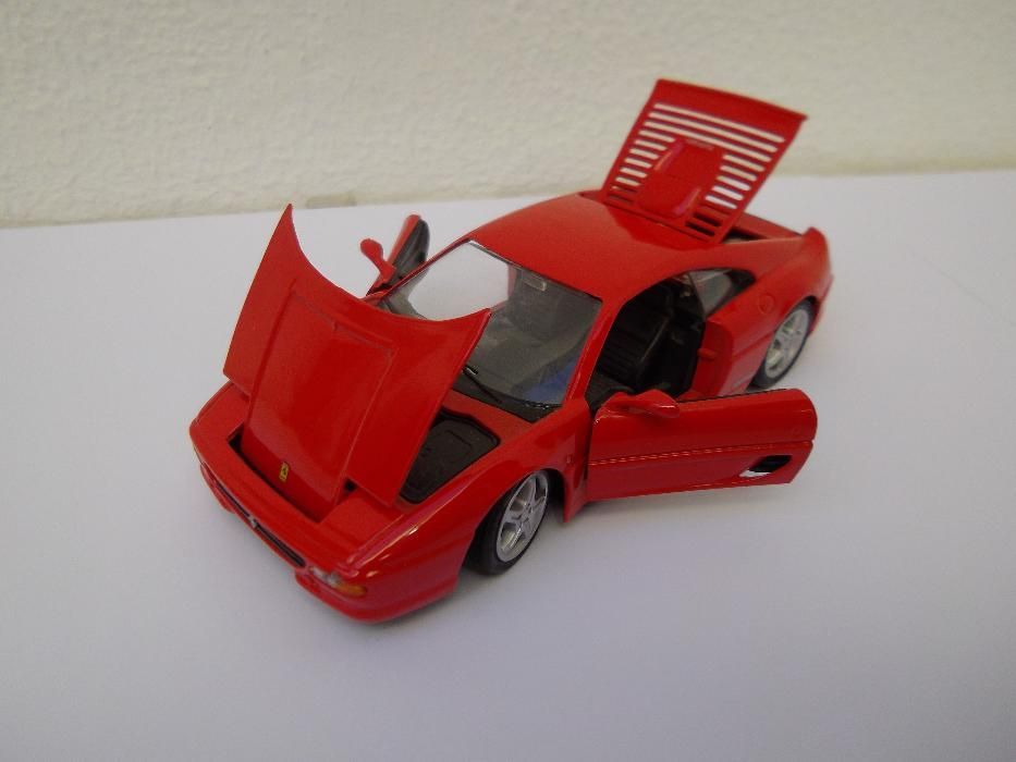 Miniatura Ferrari F355 Berlinetta