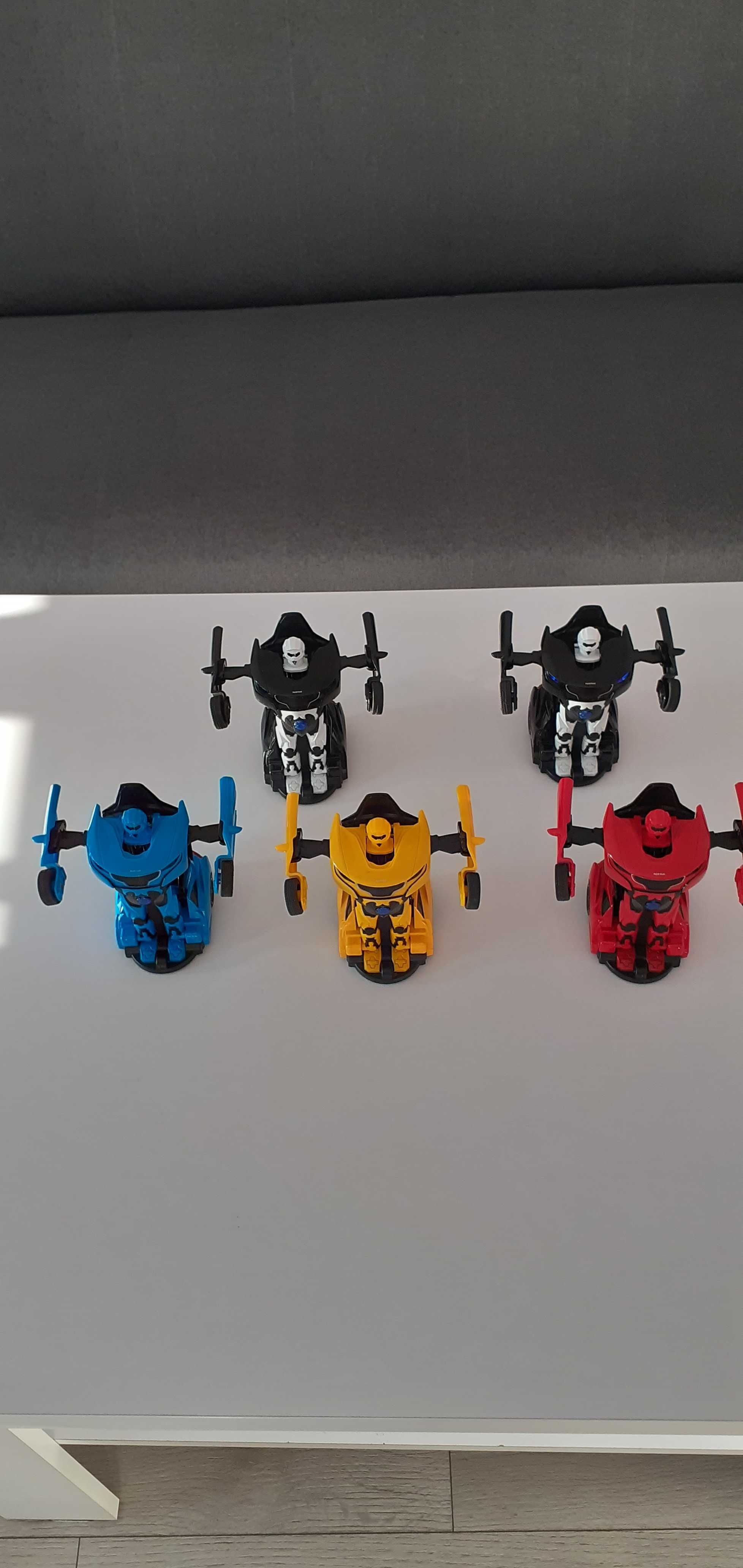 Pięć gadających Auto robotów Transformers