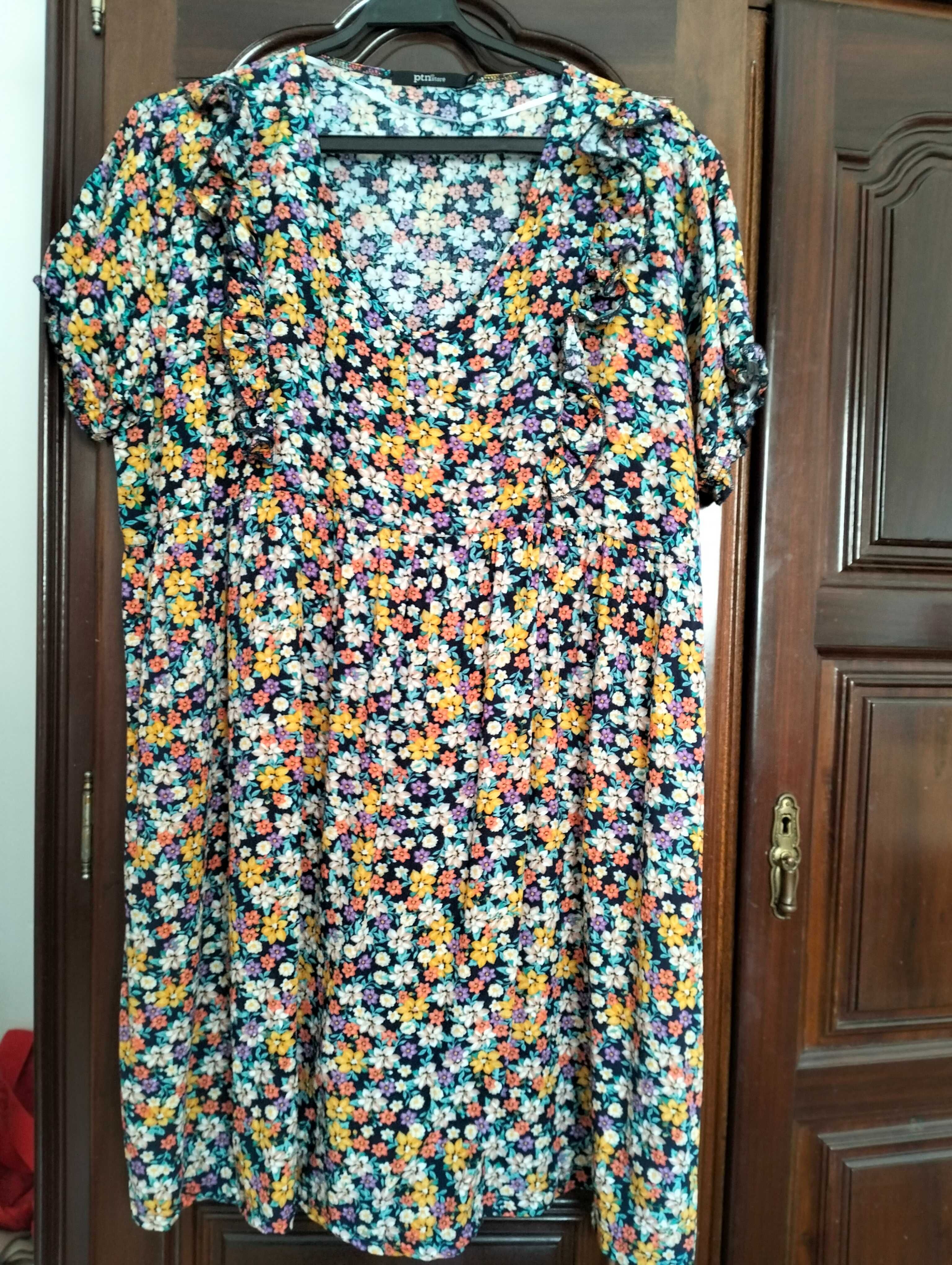 Vestido floral multi color