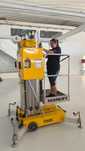 Plataforma elevatória Manlift P20DC
