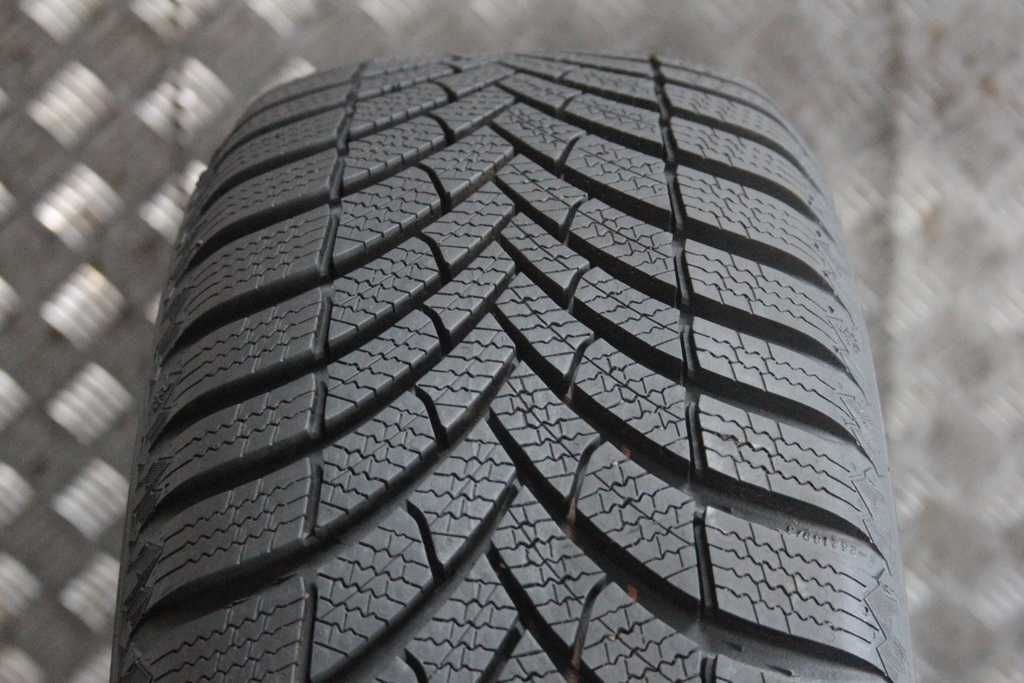 205/60/16 Semperit Speed-Grip 5 205/60 R16 96H XL 2023r 8mm