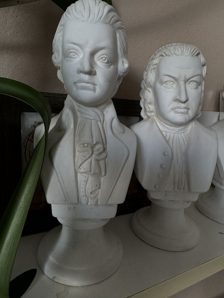 zestaw popiersi kompozytorow - Mozart, Bach, Beethoven