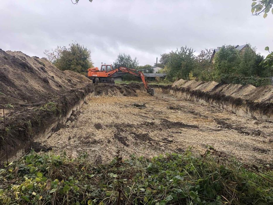 Послуги колісного Ескаватора ATLAS м.Жовква