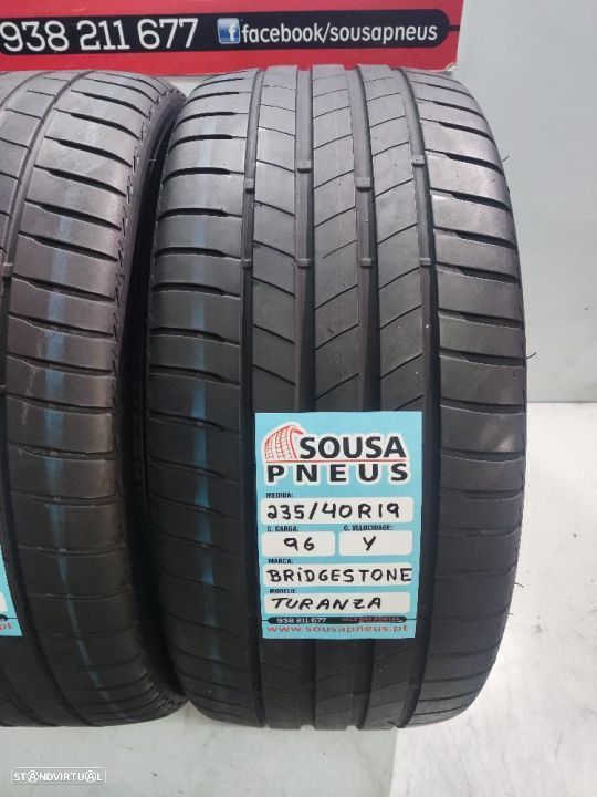 2 pneus semi novos 235-40r19 bridgestone - oferta dos portes
