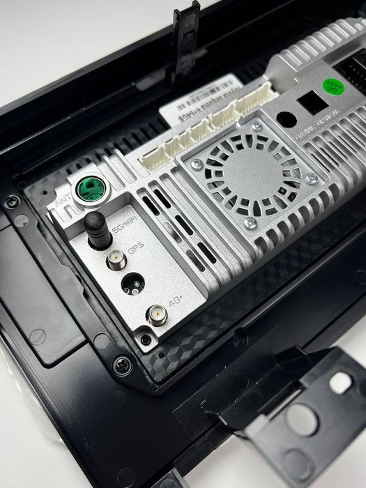 2DIN, штатная магнитола для Toyota Sequoia 2007 - 2021 4G 64GB, Новая