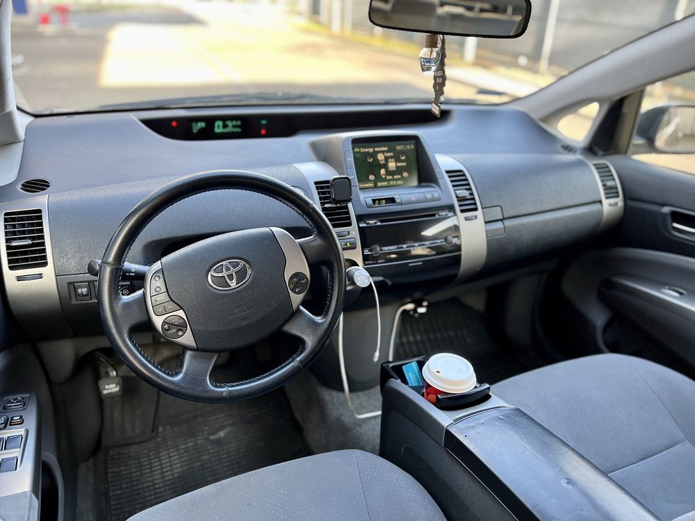 TOYOTA PRIUS II – Hybrydowe auto Kraków|wynajem auta tanio|zastępcze
