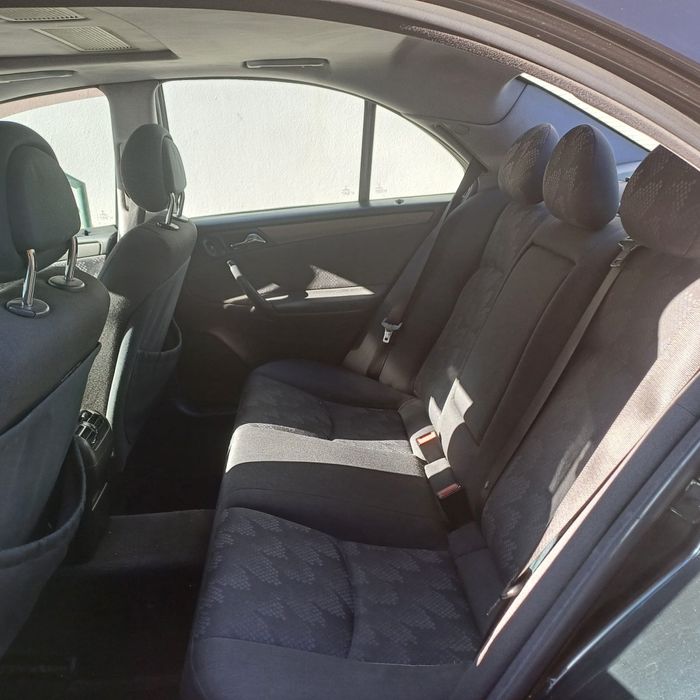 Mercedes w203 c220 cdi/troca moto/carro pequeno