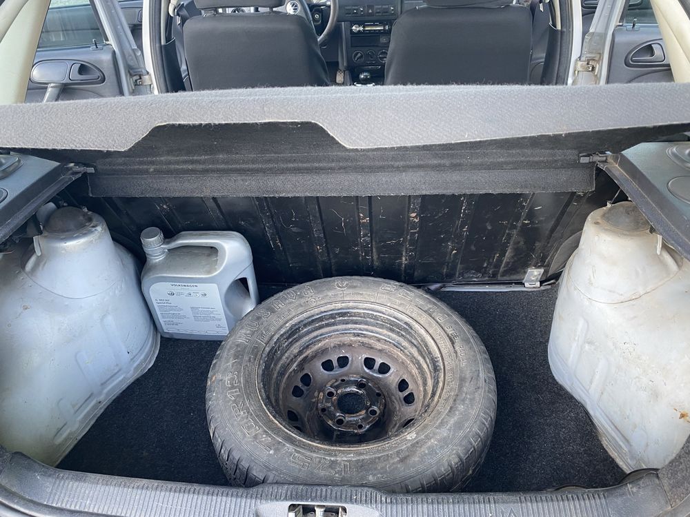 volkswagen Pointer 2004