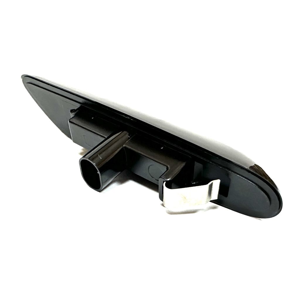 LED повторювачі поворотів BMW E60 E90 E87 E81 E83 84 E88 E92 E93 E46