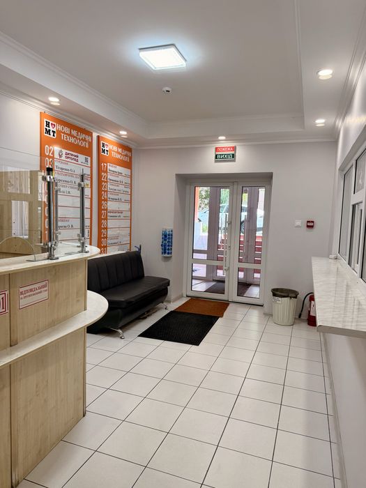 здається кабінет у медичному бізнес-центрі