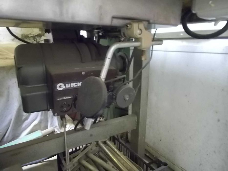 Maszyna do szycia dwuigłówka JUKI