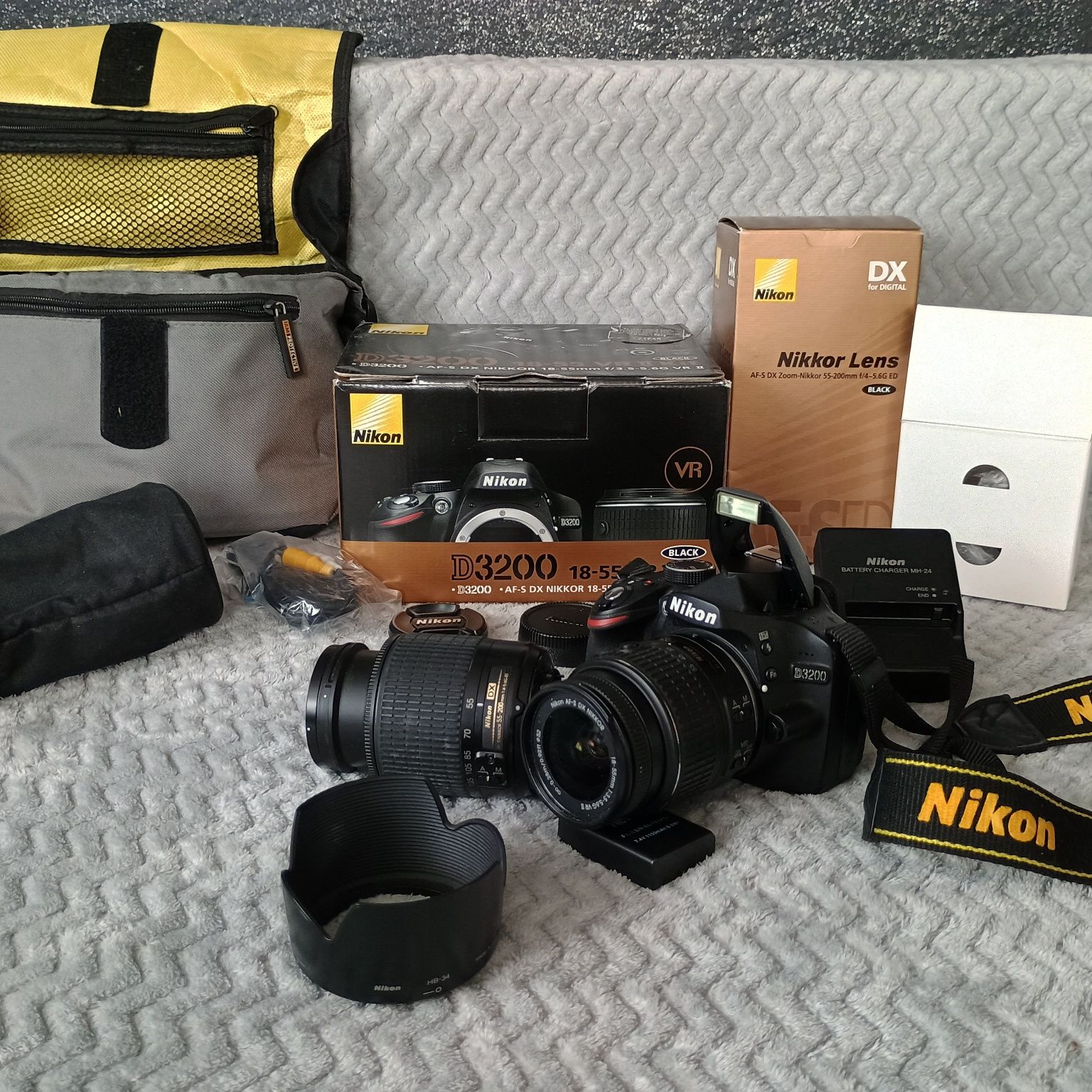 Nikon D3200 lustrzanka