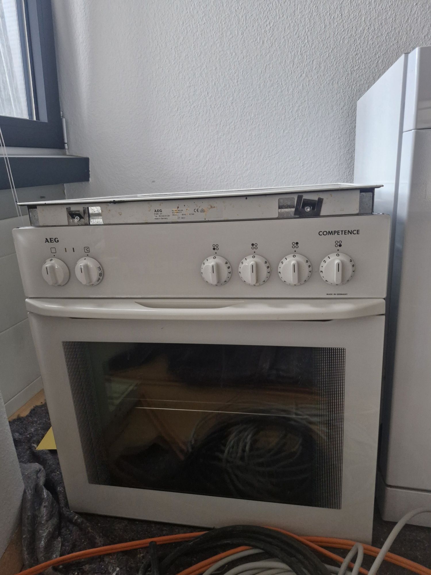 Sprzedam kuchenkę wraz z indukcja
