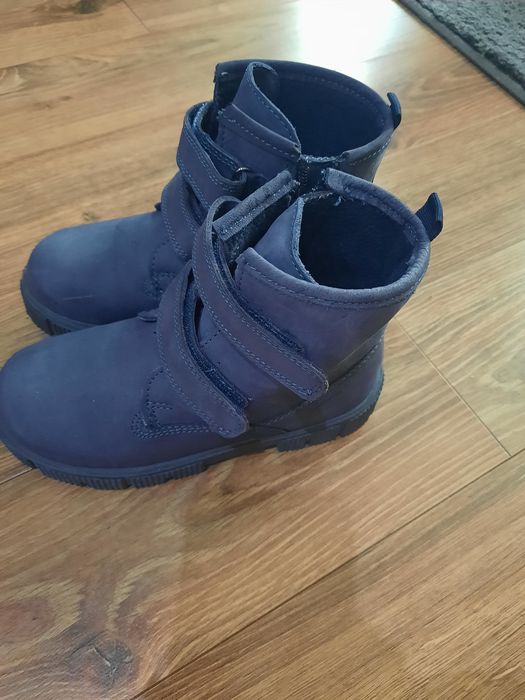 Trzewiki granatowe