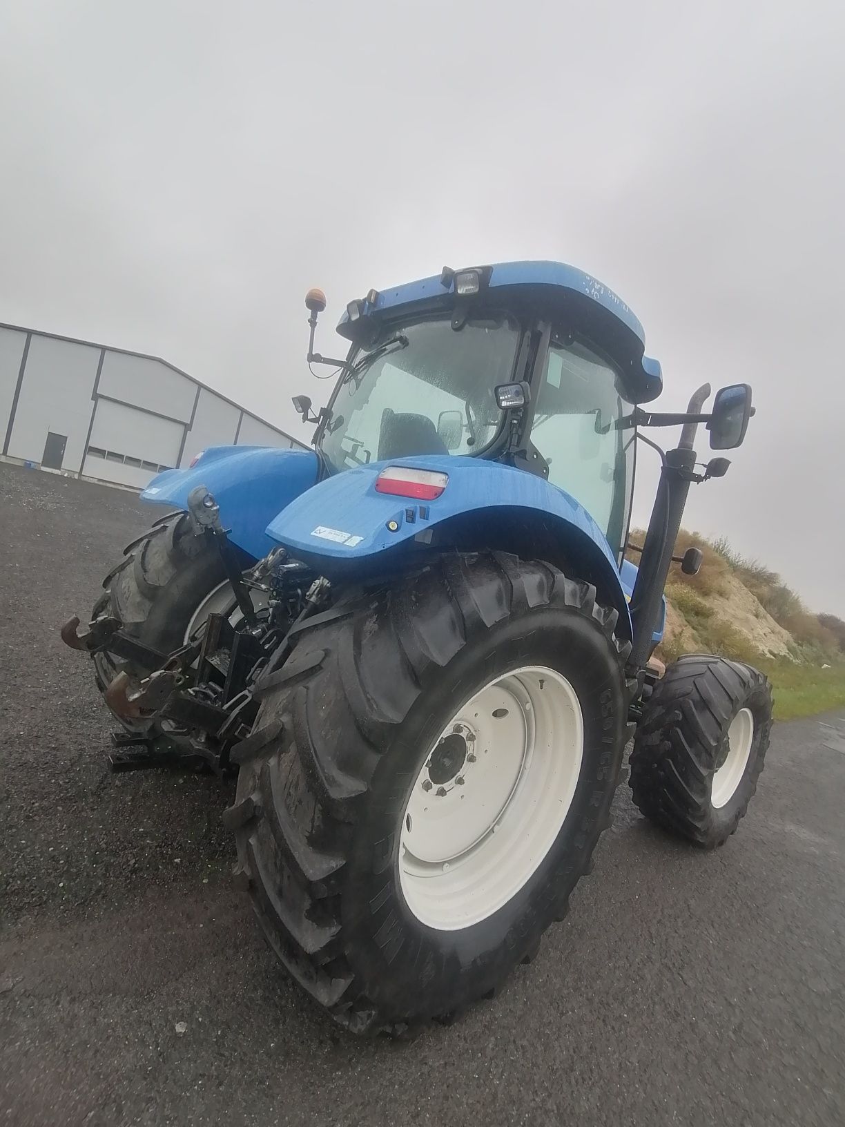 New holland T6070