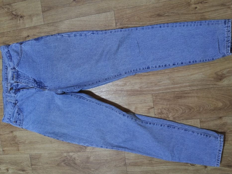 Джинсы женские MOM