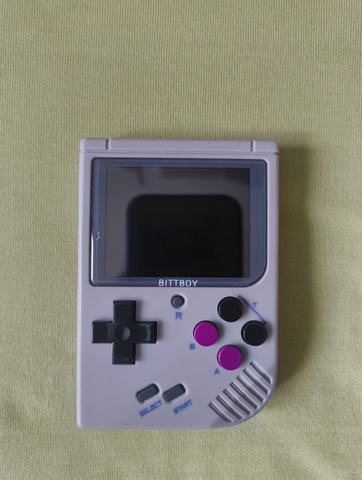 Konsola przenośna emulator Bittboy
