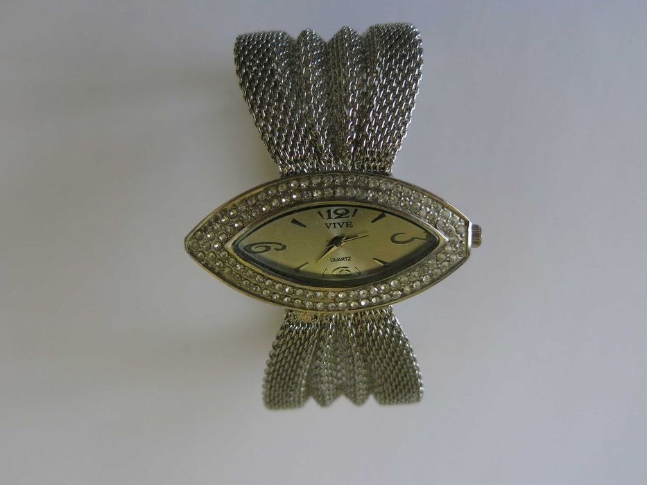 Relógio da marca Quartz - Vive