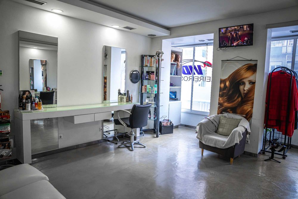 Aluguer de Mesa para Esteticista - Salão em Benfica