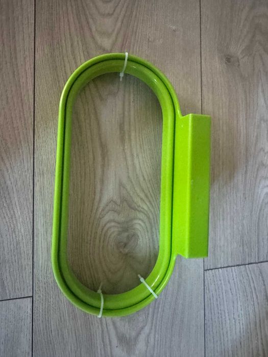 Uchwyt na worek na śmieci obierki bioodpady do zawieszenia na szafce