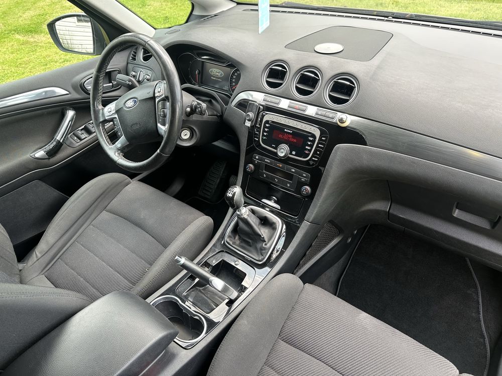 Samochód osobowy ford s-max 2.0 TDCI 2011r