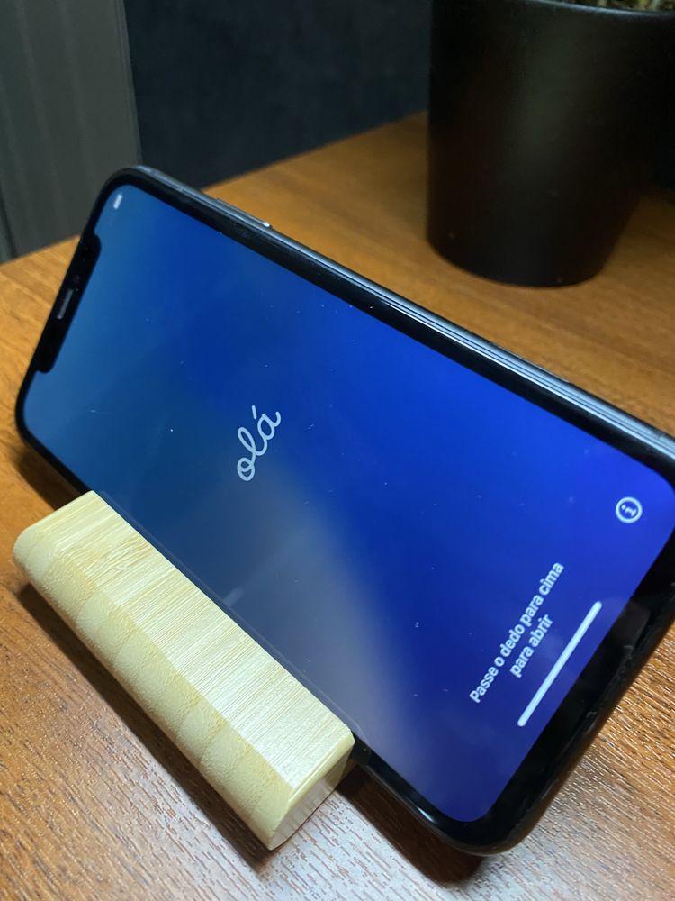 iPhone 11 - 128gb