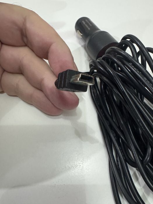 Адаптер автомобільний  5v 1,5a mini usb