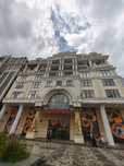 Квартира 180м2 с террасой,  в доме паркинг ,есть 3 места. Греческая пл